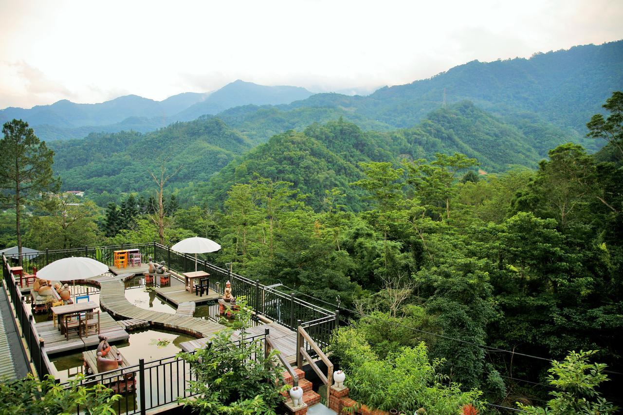 Yanzitao Pottery Coffee B&B Нанджуан Екстериор снимка